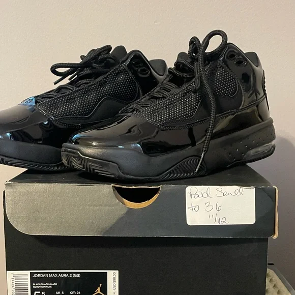 Jordan | Shoes | Only Wore Once | Poshmark display picture 1